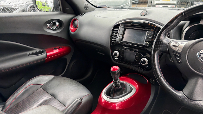 Nissan Juke 1.2 DiG-T Tekna 5dr Petrol Hatchback